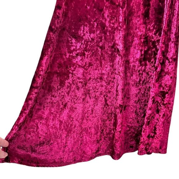 Altar’d State Burgundy Red Crushed Velvet Choker Dress Size Medium - Picture 10 of 13